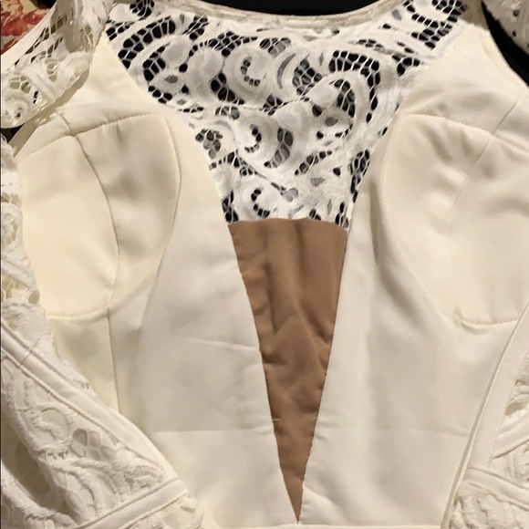 BCBGMAXAZRIA lace dress in off white - Picture 7 of 8